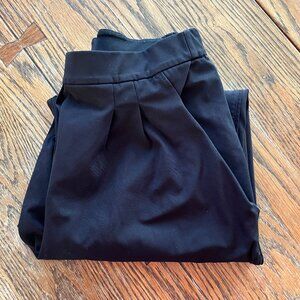 Lululemon Essential High Rise Trouser Size 4